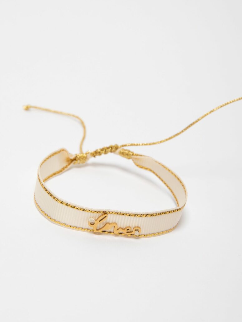 Beiges Stoffarmband Love
